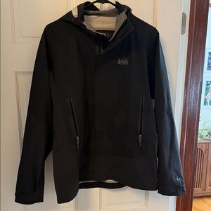 REI Women’s Black Raincoat